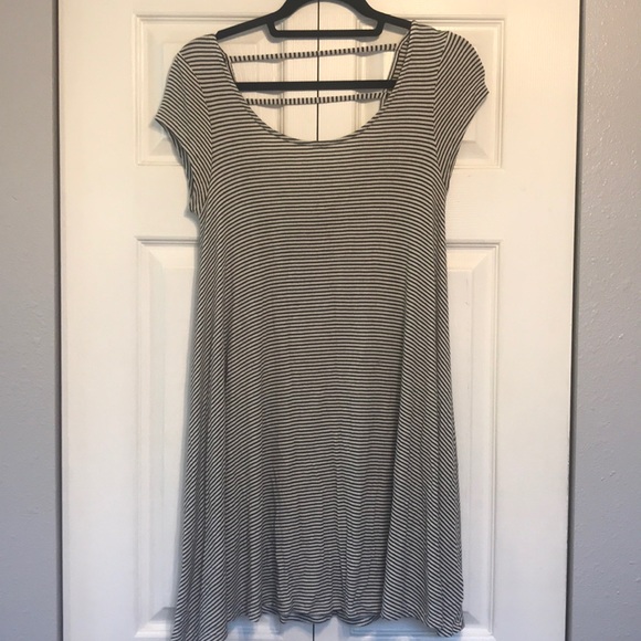 American Eagle Outfitters Dresses & Skirts - American Eagle Black & White Dress